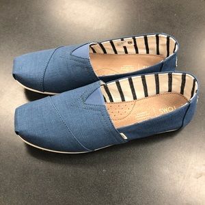 Men’s Toms